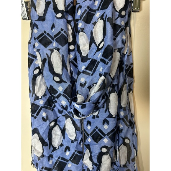 Vera Bradley Accessories - Vera Bradley "PENGUINS INTARSIA BLUE" Pattern Soft Fringe Scarf/Shawl Light- NWT